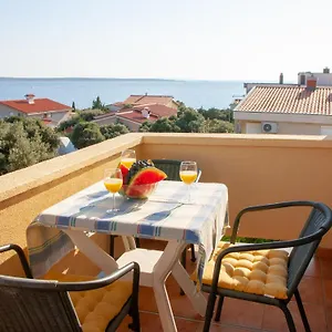 Ana Apartament